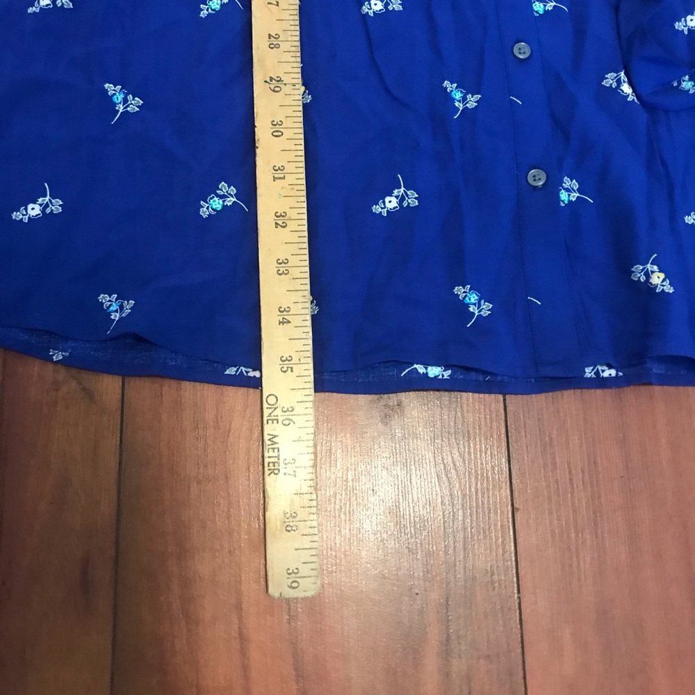 LOFT Royal Blue Floral Button-Front Tie-Waist Dress size 6 - Picture 6 of 16